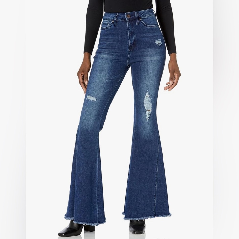 YMI Womens Jeans Gigi High-Rise Extreme Fit & Flare, NWT